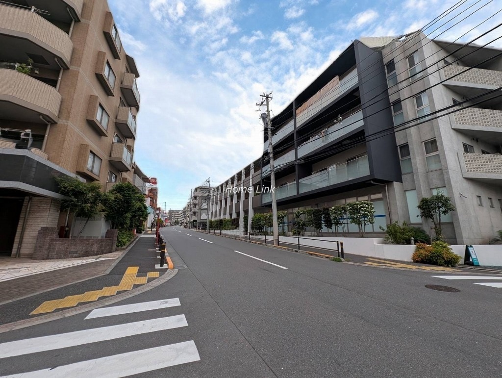 レクセルマンション赤塚公園　北側 前面道路